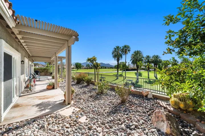 45371 Crystal Springs