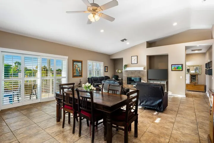 45371 Crystal Springs