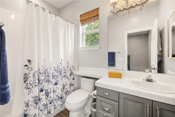 Additional upstairs bedroom attached bathroom