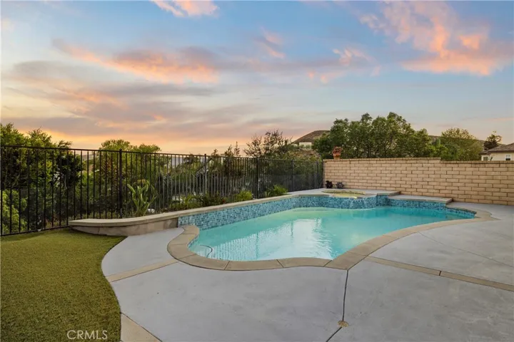 Sunset views from the backyard