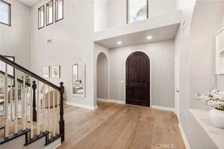 Elegant foyer with soaring ceilings