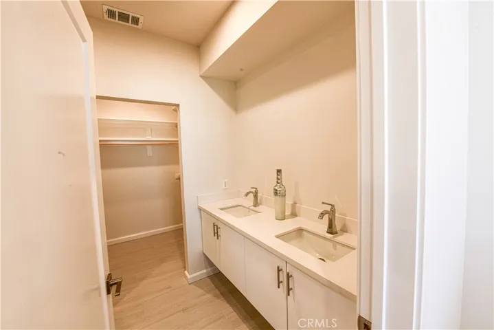 15826 S Vermont Avenue 1, Gardena, California 90247