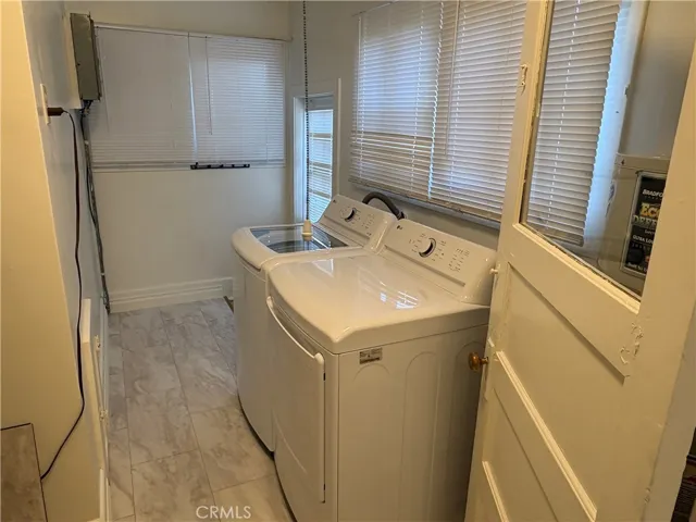 894 S Los Robles Avenue, Pasadena, California 91106