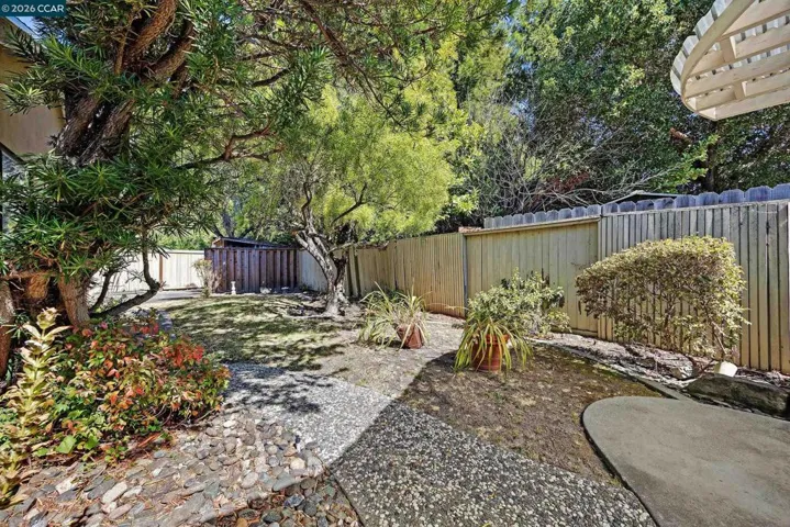2324 Dolores Ct, Pinole, California 94564