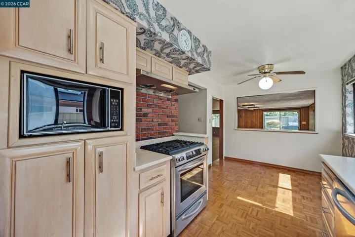 2324 Dolores Ct, Pinole, California 94564