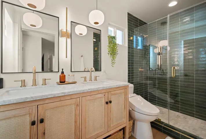 5118 Constitution Road, San Diego, California 92117