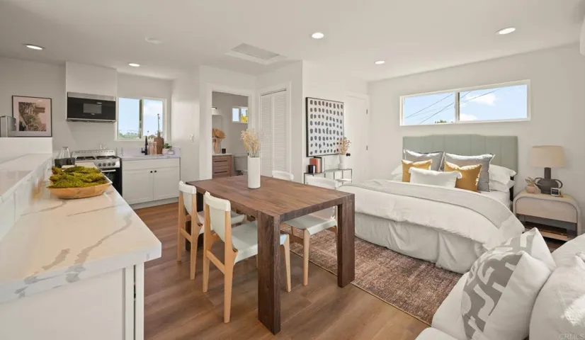 5118 Constitution Road, San Diego, California 92117
