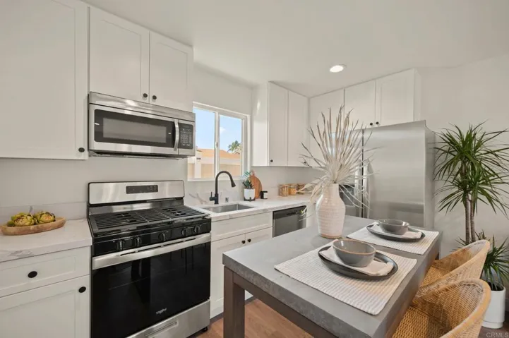5118 Constitution Road, San Diego, California 92117