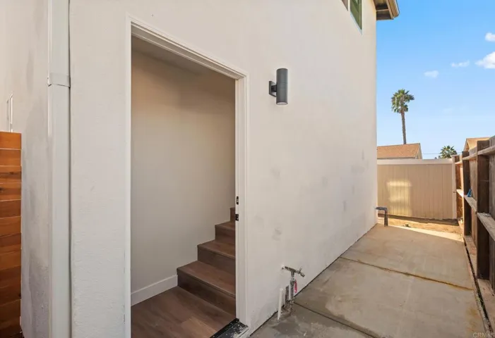 5118 Constitution Road, San Diego, California 92117