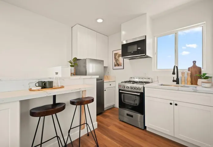 5118 Constitution Road, San Diego, California 92117