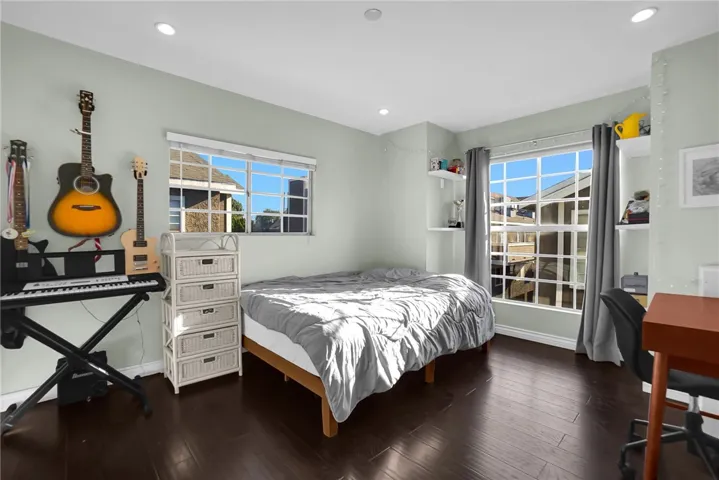 1304 S Mayflower Avenue A, Monrovia, California 91016