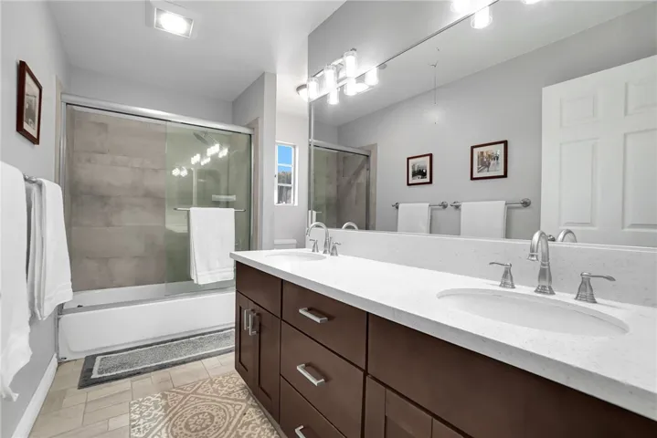 1304 S Mayflower Avenue A, Monrovia, California 91016