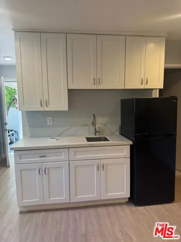 6451 Lubao Avenue, Los Angeles, California 91367