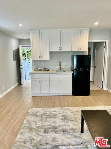 6451 Lubao Avenue, Los Angeles, California 91367