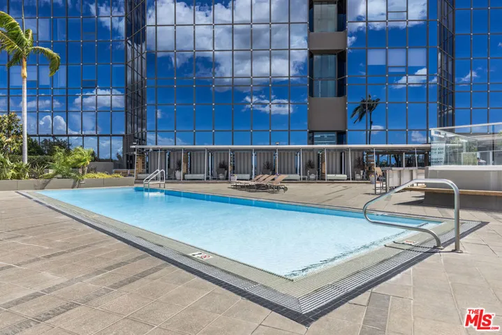 1100 Wilshire Boulevard 2411, Los Angeles, California 90017
