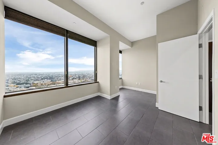 1100 Wilshire Boulevard 2411, Los Angeles, California 90017