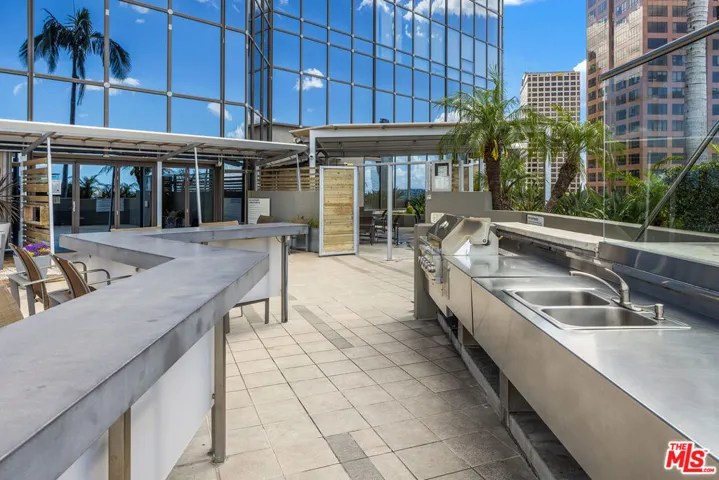 1100 Wilshire Boulevard 2411, Los Angeles, California 90017