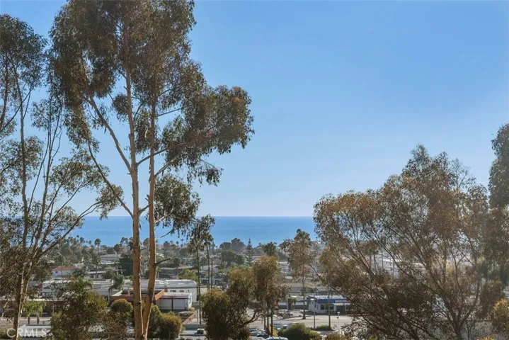 17 Vista Encanta, San Clemente, California 92672