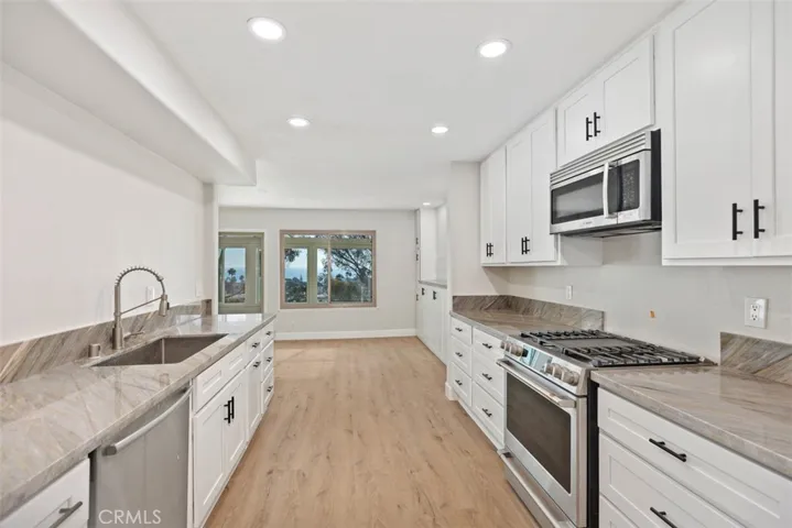 17 Vista Encanta, San Clemente, California 92672