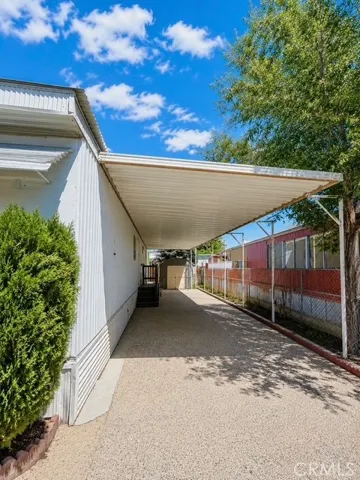 3255 E Avenue R, Los Angeles, California 93550