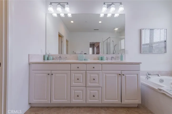 126 Saybrook, Irvine, California 92620