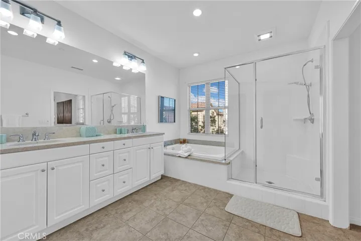 126 Saybrook, Irvine, California 92620