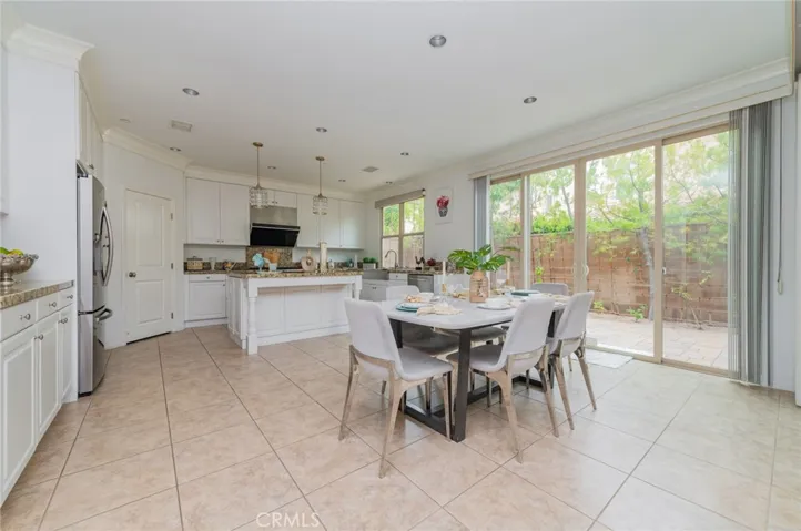 126 Saybrook, Irvine, California 92620