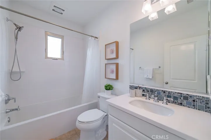 126 Saybrook, Irvine, California 92620