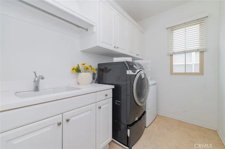 126 Saybrook, Irvine, California 92620