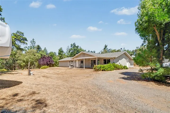 5627 Buckskin Road, Mariposa, California 95338