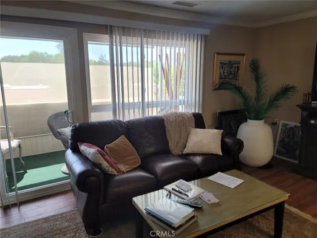 898 Ronda Sevilla N, Laguna Woods, California 92637