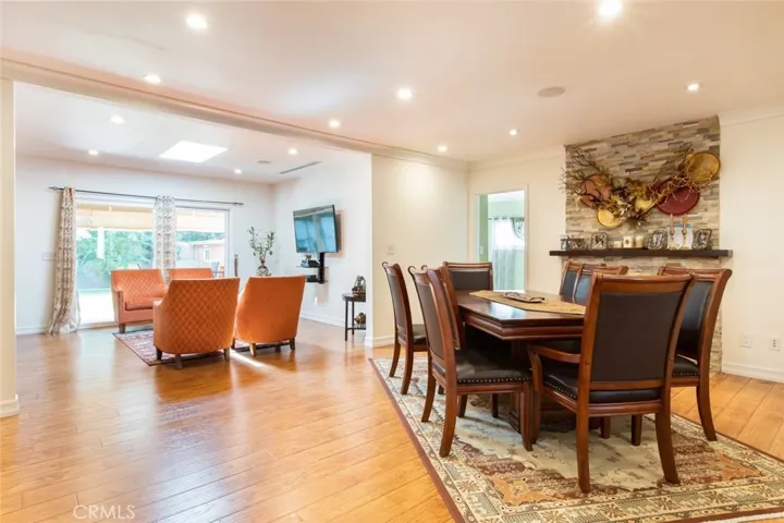 336 W Lexington Drive, Glendale, California 91203
