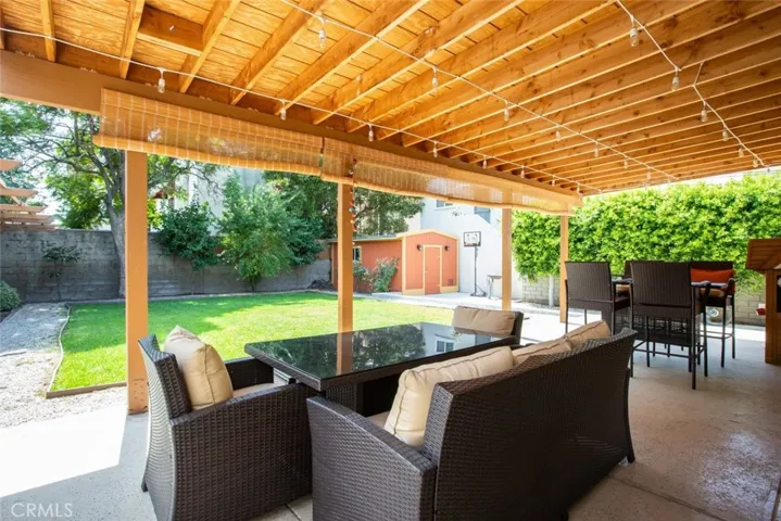 336 W Lexington Drive, Glendale, California 91203