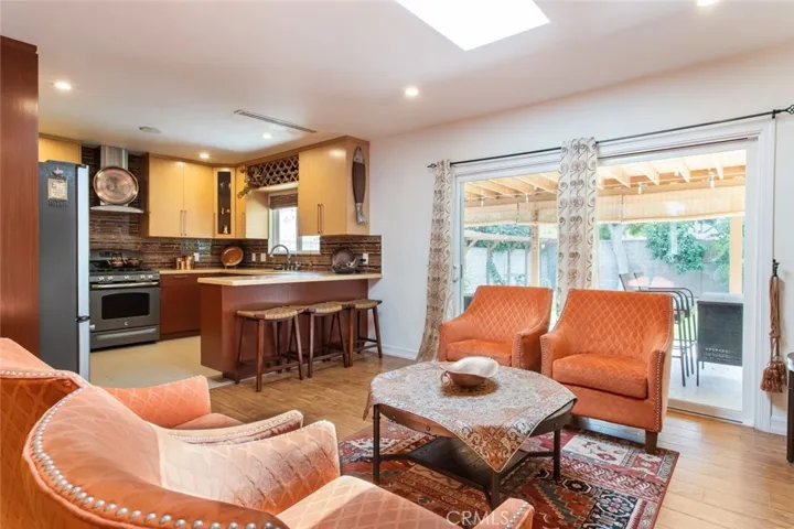 336 W Lexington Drive, Glendale, California 91203