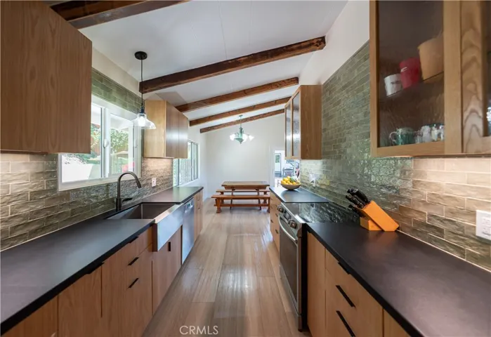 12 Martingale, Rancho Palos Verdes, California 90275