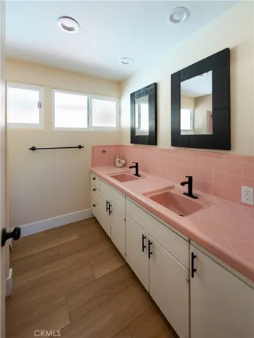 12 Martingale, Rancho Palos Verdes, California 90275