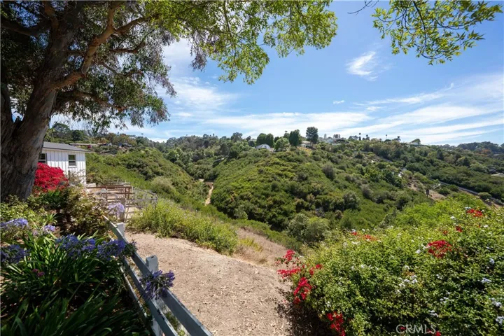 12 Martingale, Rancho Palos Verdes, California 90275