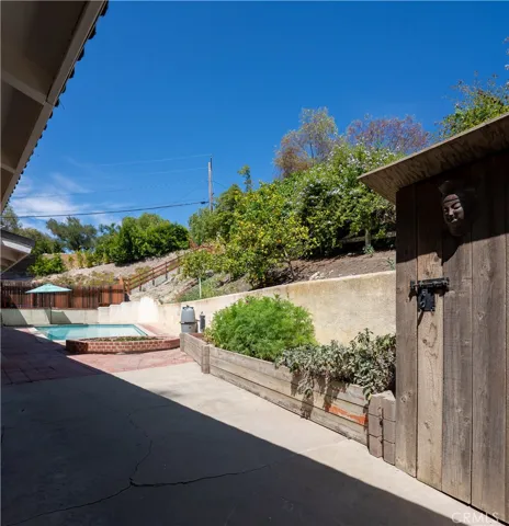 12 Martingale, Rancho Palos Verdes, California 90275