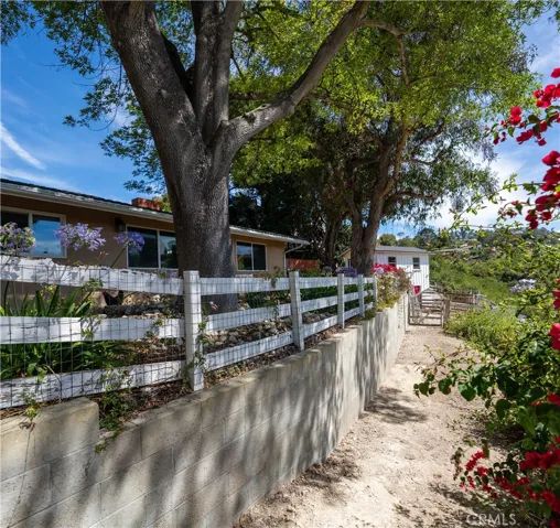 12 Martingale, Rancho Palos Verdes, California 90275