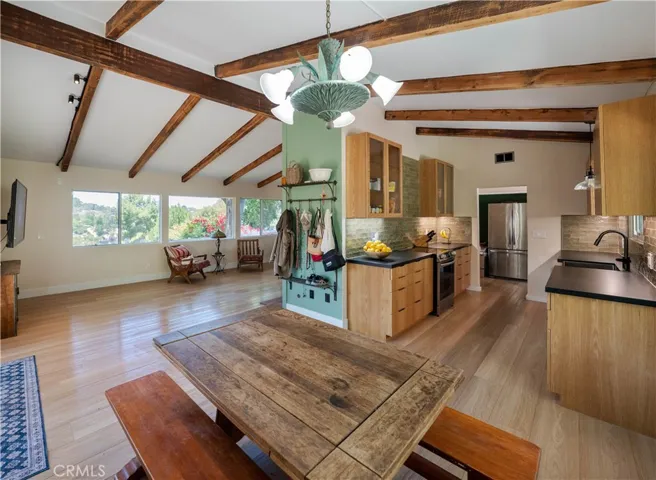 12 Martingale, Rancho Palos Verdes, California 90275