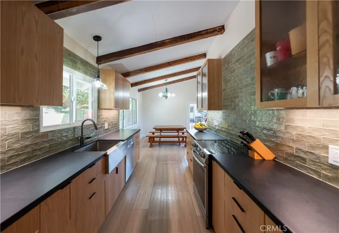 12 Martingale, Rancho Palos Verdes, California 90275