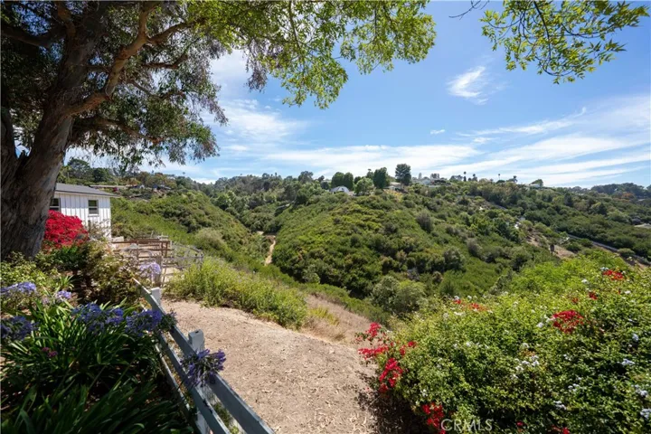 12 Martingale, Rancho Palos Verdes, California 90275