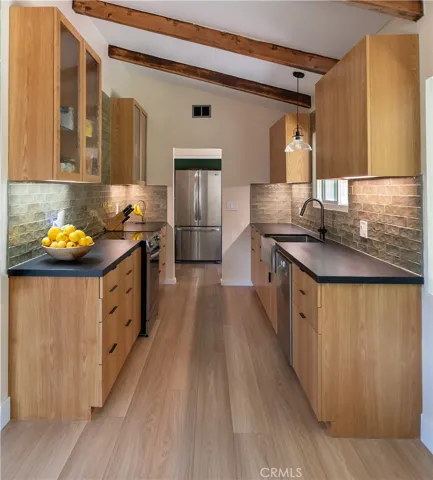 12 Martingale, Rancho Palos Verdes, California 90275