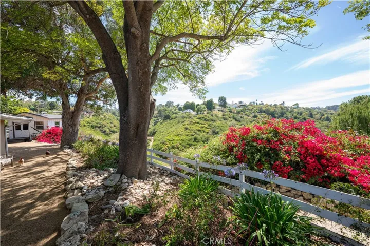 12 Martingale, Rancho Palos Verdes, California 90275