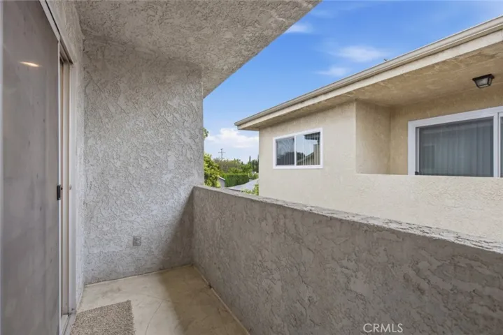 6245 Woodman Avenue 209, Valley Glen, California 91401