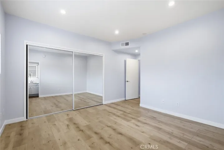 6245 Woodman Avenue 209, Valley Glen, California 91401