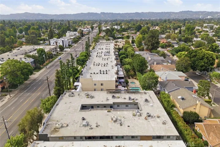 6245 Woodman Avenue 209, Valley Glen, California 91401