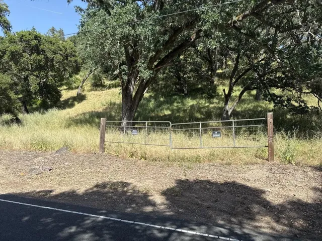 10900 Watsonville Road, Gilroy, California 95020