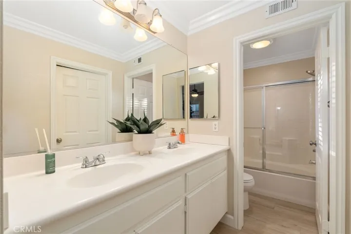 3568 Birchleaf, Corona, California 92881