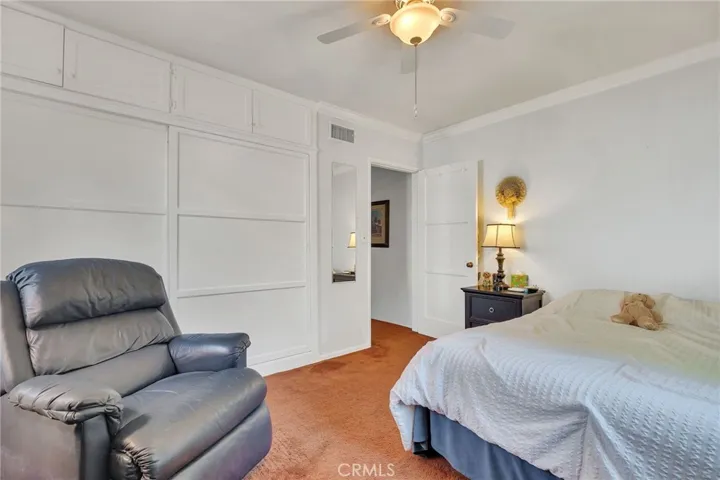 5876 W 75th, Los Angeles, California 90045